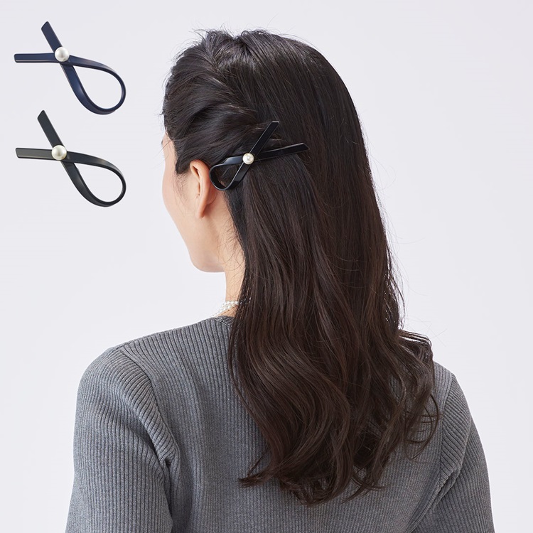 パール付ヘアクリップ